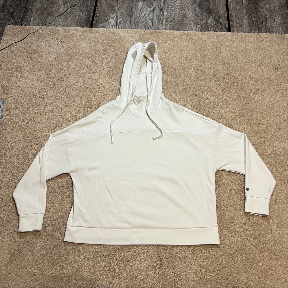 Women’s CALIA By Carrie Underwood Hoodie Size Medium